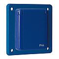 Panel isolated ground receptacle straight 16A 3P with flange 75x75mm in blue
